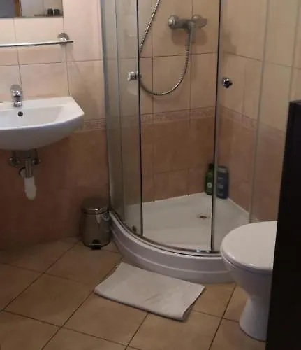 홈스테이 Brzozki Brzozki (Police)